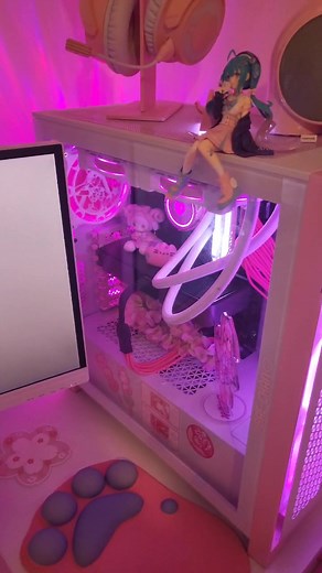 New Setup Tour: Pink Gaming Room and Kawaiicore Aesthetic