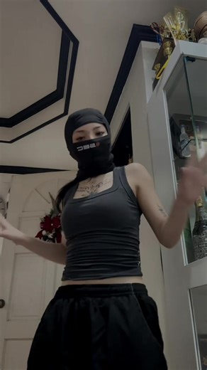 See you all tomorrow to our first live this yr 🫶🏻 Happy new yr everyone!!🥳🫶🏻#fyp #kittyfromdqueens #dqueens