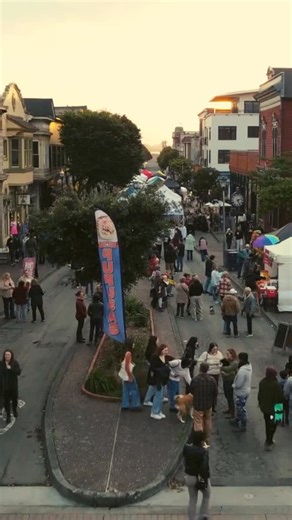 Eureka Friday Night Market vendor applications are live and they’ve been rolling in! We will be going through and accepting the first round of craft vendors next week 🎉 Food vendors are juried, & applications for both food trucks fold booths are open until March 14 🌮🍔🍜 We are so excited for another great season! Details?! We’re kicking off May 22nd and celebrating @kinetic_humboldt weekend & running through August 14. It will be a summer of full collaborations & community! And yes, we are he
