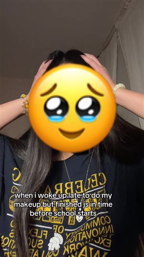 KAGEGURUIMASHOU: Transformación y Memes Cringe