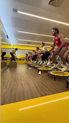 Aula de Jump com Carol Vaz: Faça Exercícios em Casa