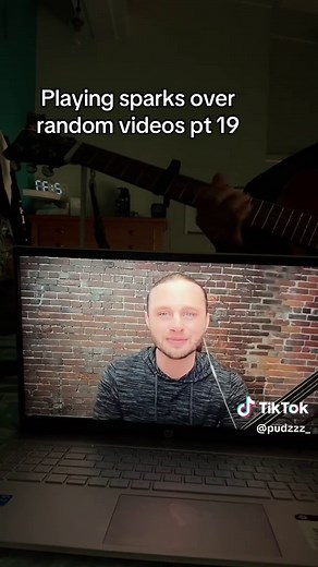 Sparks Guitar Tutorial: Play Along with Ssundee Edition