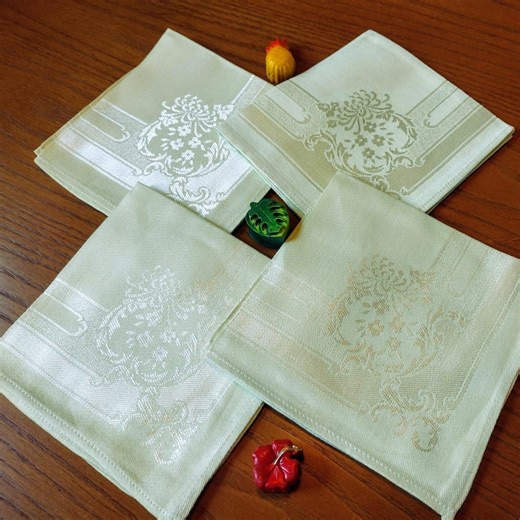 Vintage Green Damask Napkins, Set of Four, 12x12 Luncheon Size - Etsy