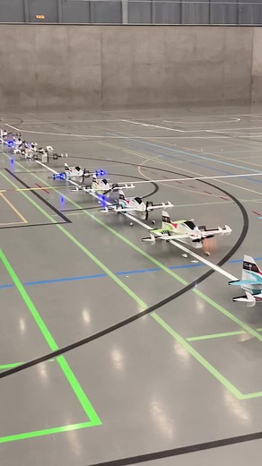 Indoor plane 🛫 Challenge 😳 #indoor #f3p #plane #avion #modelisme #pilote #airplane #fly #extreme #funny