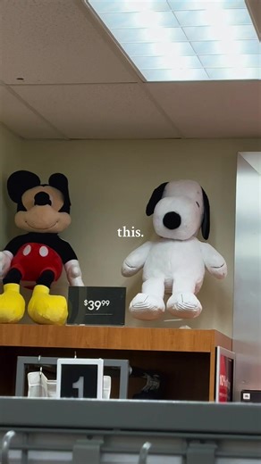 Okay, but does this giant Snoopy need to come home with me? I think he does! He’s so big & cuddly. 😭❤️ @Snoopy @TJ Maxx #snoopyfinds #christmas #shopping #shoppinghaul #big