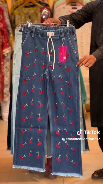 Wid leg pent| cherry design | denum jeans fabric | size available #emaancollection313 for order whtspp 03067429622