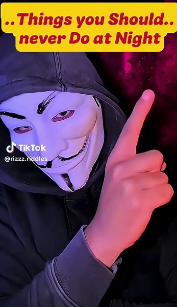 Things you should never do at night 😬 #foryoupage #foryou #fyp #viral #viralvideo