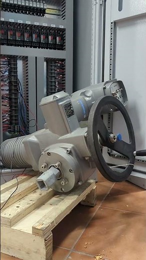 Programming a Control Panel for Auma Actuators