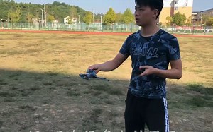 拆箱试玩UFO飞行器，43块钱买来的，刚夸完它就出问题了