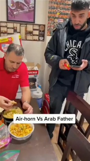 Funny Horn Prank. 😛 #just4laugh2 #shorts #funny #shortsfeed #viral #comedy #prank #memes