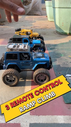 3 Remote Control Car Ramp Climb #shortsfeed #shortsfeed #remotecontrolcar