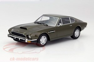 CMR starts the new year with the Aston Martin V8