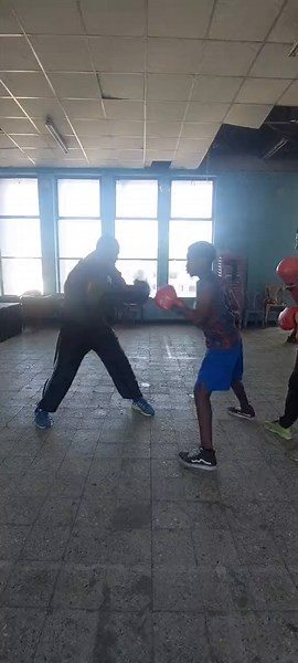 atboxingeth (@atboxingeth)’s videos with original sound - atboxingeth