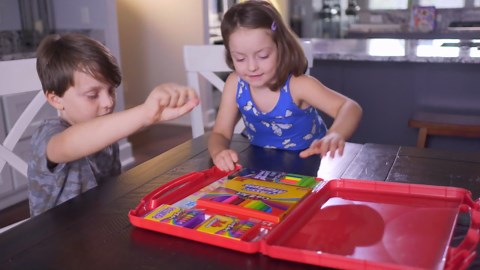 Cra-Z-Art Awesome Art Case, Drawing Set, Beginner, Child Ages 4 and up