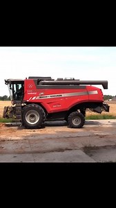 Let's be ready for todays harvesting with this big combine massey ferguson 🚜🌾💪🎉 | Big Machines