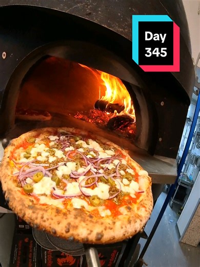 POV You're a Pizza Chef 👨‍🍳 Day 345!#satisfying #pov #pizza #viral #asmr