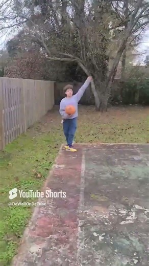 1/18/2025: Geaux Porter Hits 5 Straight 3's [ Backyard B-Ball ]