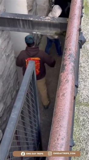 Seattle: Guided Underground Walking Tour - ONE DAY TRIPS