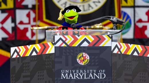 Kermit la grenouille conseille des diplômés américains