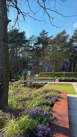 Het perfecte Paasweekend: een weekend weg naar Vakantiepark Molenvelden in de Brabantse Kempen! 🌸 Wij wensen iedereen een fijne Pasen 🤍 #veldhoven #vakantietips #vakantieineigenland #brabantsekempen