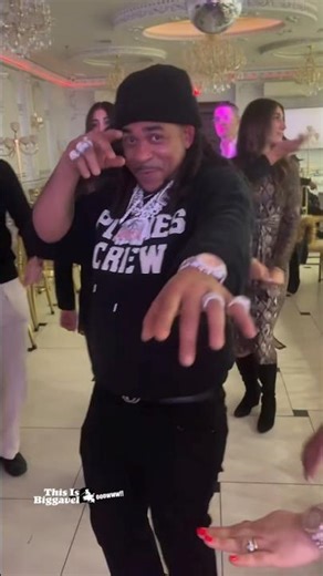 Max B Vibing & Dancing at a Private Dinner 🌊