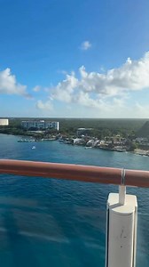 #mexico #plussizemodel #tampa | Singer/dancer