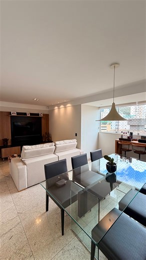 KAIQUE PARREIRA IMÓVEIS on Instagram: "😍 A melhor planta de 3 quartos com vista definitiva no Buritis! Edifício Bergamo - Rua Stella Hanriot Sala ampla em granito Cozinha planejada com área de serviço e DCE 3 quartos sendo a maior suíte de 3 do Buritis. 2 vagas cobertas Condomínio barato! R$850.000,00"