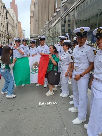 ​El Motivo: El buque zarpó de Veracruz a inicios de junio de 2026 con el objetivo principal de representar a México en la Revista Naval Internacional 250, un evento masivo que reúne a fuerzas marítimas de todo el mundo para conmemorar la cooperación internacional y fortalecer el adiestramiento táctico. ​Propósito: Además de la exhibición de gala, la tripulación participa en ejercicios de adiestramiento y dinámicas de cooperación internacional con armadas extranjeras en la costa estadounidense. ​