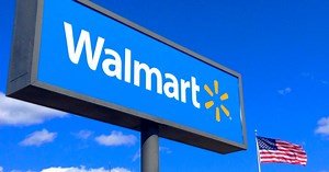 Two Nurses Walked Around Walmart, Suddenly Hear Cries For Help