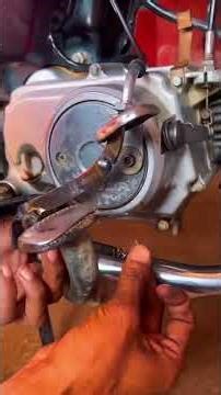 Hand-Free" Motorcycle Accelerator DIY #youtubeshorts #mechanic #trending #foryou