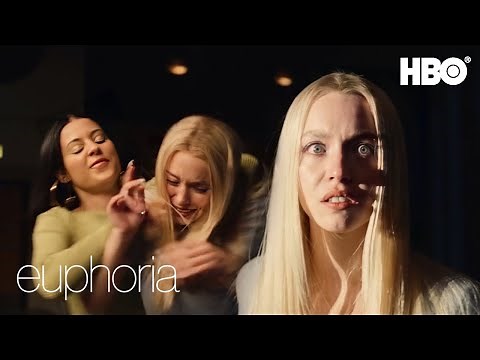 Euphoria S2E08 - Maddy + Cassie Fight (HD)