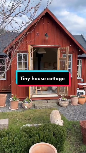 Tiny House Cottage Living: Could You Downsize?