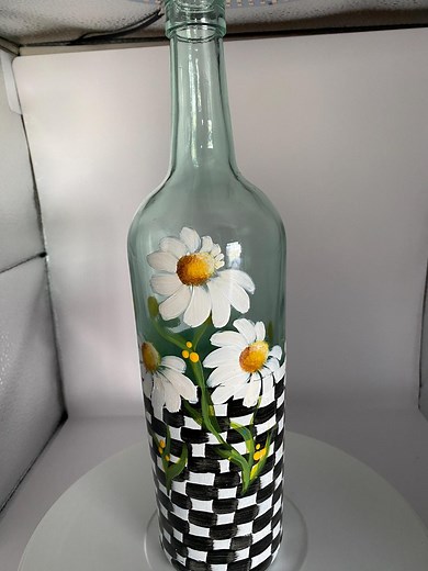 Hand-painted Light up Wine Bottle With Daisy's - Etsy