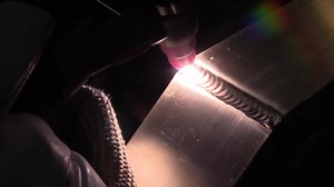 232K views · 6.3K reactions | What is the best cup for TIG welding aluminum? it depends. sometimes gas lens cups work great... other times a standard #5 cup seems to be the best choice. Lets start the conversation today with a video and see where it takes us later on with more specific examples like high amperage and small cups for limited access. I use both gas lens style cups and standard collet body cups depending on what I am welding. | Welding Tips & Tricks | Facebook