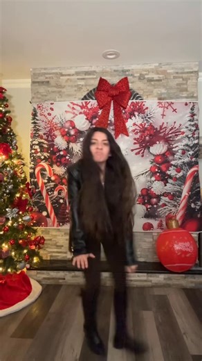 D I D I on Instagram: "was really in the christmas spirit this year 😅 #didicortes #dance #funny #trending #viral #reels #christmas"
