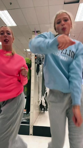 our crusty looks | crusty makeup