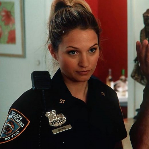 She thought that person was committing a crime.#shorts #viral #trending #fyp #bluebloods