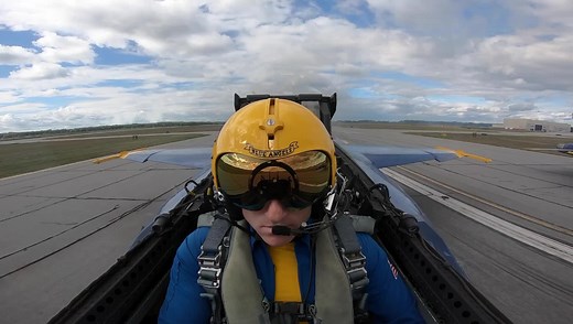 306K views · 17K reactions | Good afternoon #BlueAngels fans, we are excited to kick off the Great State of Maine Air Show over Brunswick, Maine. Check out this video of our Opposing Solo, LCDR Cary Rickoff, during his practice flight over Brunswick Executive Airport. #USNavy #USMC #Airshow #maineairshow #Aviation #FlyNavy | U.S. Navy Blue Angels | Facebook