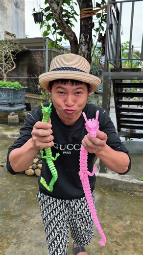 Showing off my beautiful dragon 🐉✨ #DragonShowcase #EpicDragon