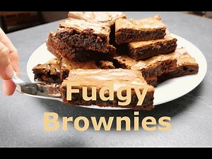 Saftige Fudgy Brownies – unglaublich schokoladig & super einfach