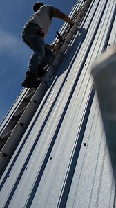 294K views · 560 reactions | Climbing a roof to fix a leak #carpentrytips #construction #contractor #tipsandtricks #HomeImprovement #hacks #carpentry #builder #deck #tools #diy #fblifestyle | Your Favorite Contractor | Facebook