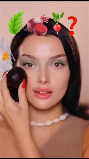 Funny vegetables makeup hacks😅kutu ma kutu song #makeuphacks #shorts kutu#funny #hacks #makeup#song