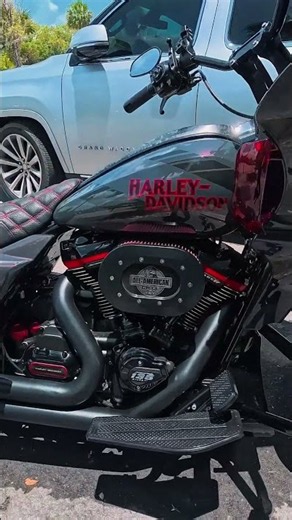 Bad Boyz Cycles Custom Python Seat for the CVO ST 🔥🏁