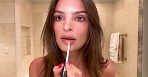 Emily Ratajkowski's Date-Night Makeup Takes 5 Minutes, but Costs $292
