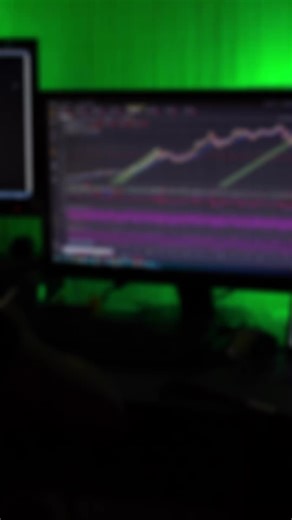 Нашёл нейронку, которая сама создает сайты #программирование #javascript #frontend