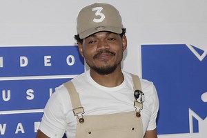 Chance the Rapper performs on 'Ellen' with Lil Wayne and 2 Chainz