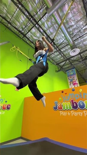 Kimberly loaiza se siente en el espacio 🙊