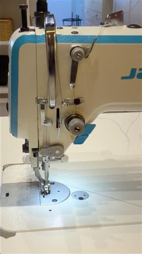 How to thread an industrial sewing machine - step by step - creative sewing - DIY