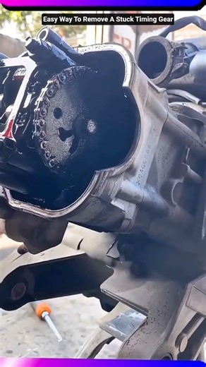 Easy Way To Remove A Stuck Timing Gear #shorts #mechanic #popular