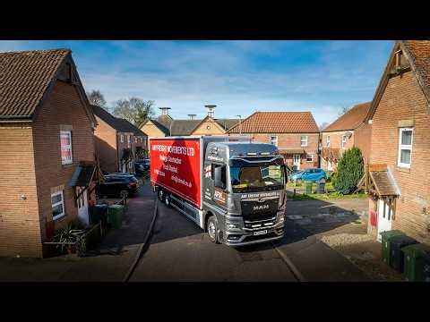 UK Trucking Reality: Reversing into Tight Spots & Why I Hate Late Deliveries